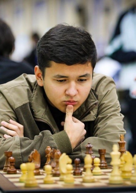 乌兹别克斯坦队 奥莫诺夫·阿斯罗尔容